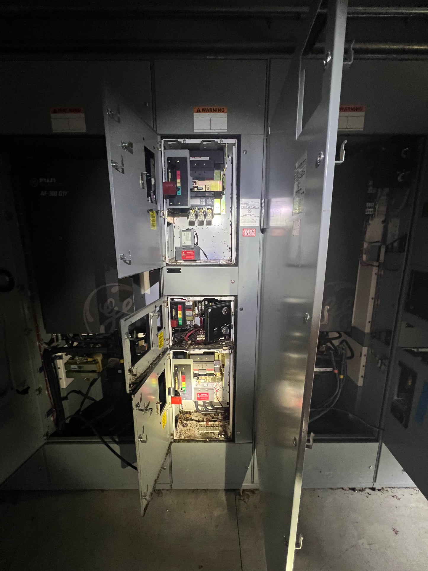 MCC Motor Control Center ***SOLD